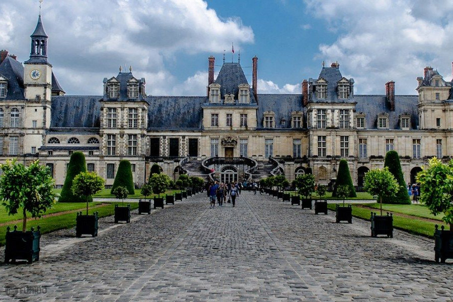 32. کاخ Fontainebleau پاریس