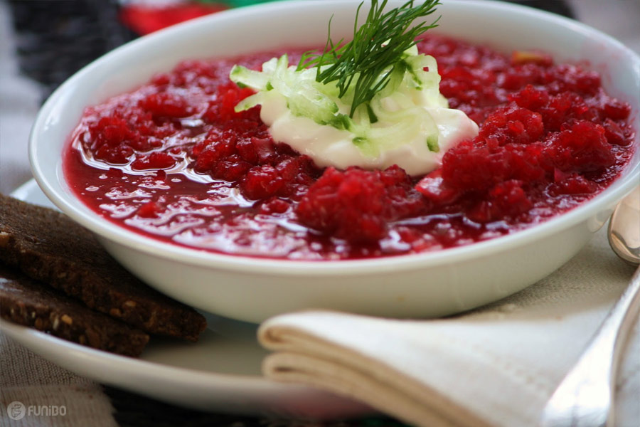 Red Bbeetroot Soup