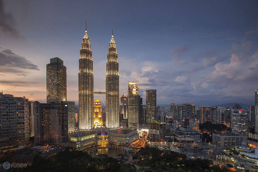 برج‌های دوقلوی پتروناس (Petronas Twin Towers)