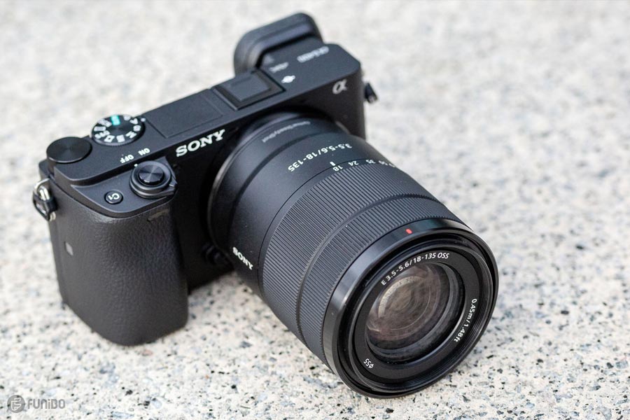 بهترین دوربین برای Vlogging مناسب مبتدیان: Sony Alpha a6400
