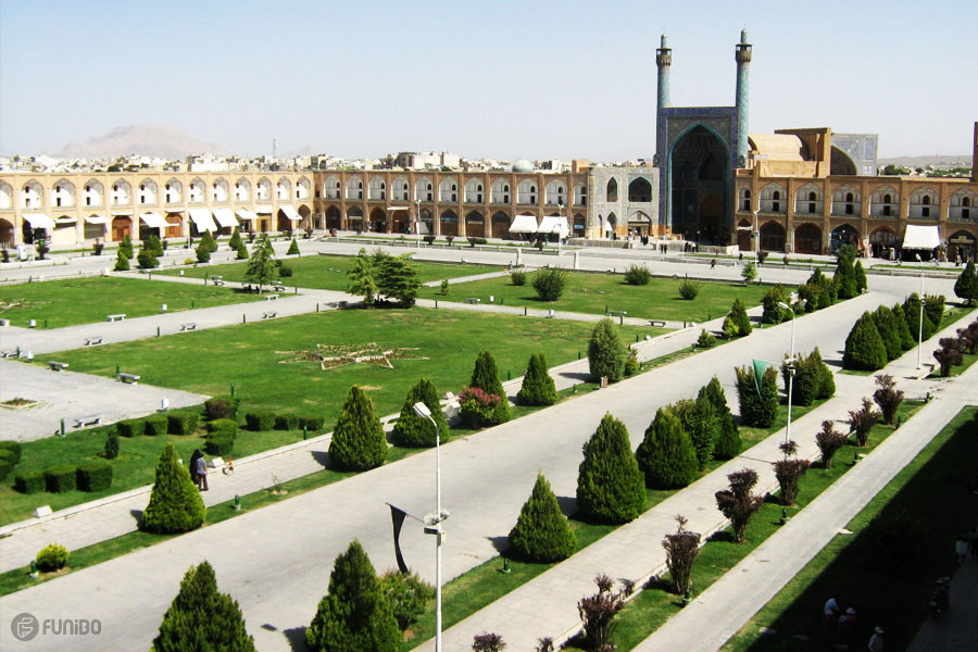 میدان امام اصفهان (استان اصفهان – 1979)