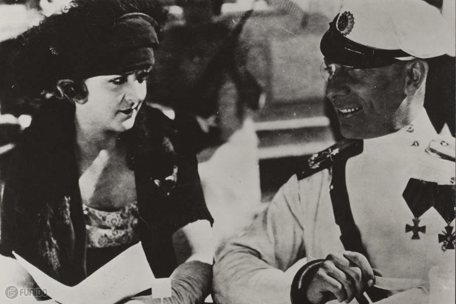 همسران احمق (1922) Foolish Wives