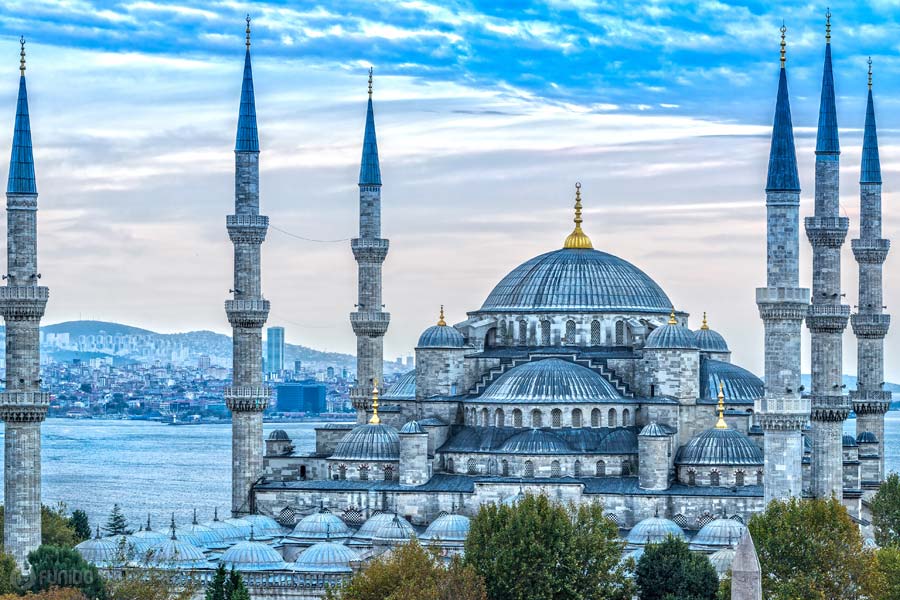 مسجد آبی: نگین فیروزه‌ای استانبول