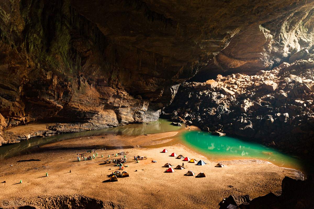 غار سون دونگ در ویتنام